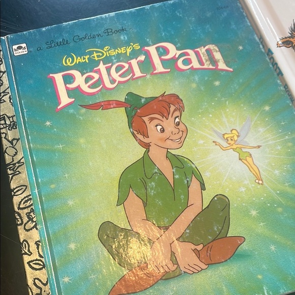 Children's Book Collection - Peter Pan, Dr. Seuss, Yoo-hoo, Roger Rabbit - Picture 2 of 6